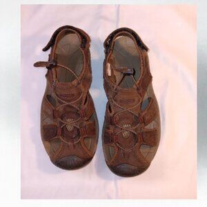 Northside mens size 9 brown leather sandals